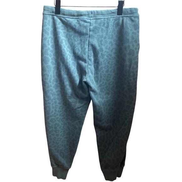 Nike DryFit Animal Print Joggers - Picture 2 of 5